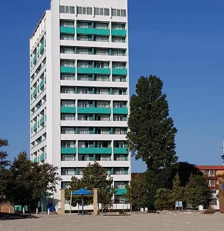 Hotel Riviera ママイア エクステリア 写真