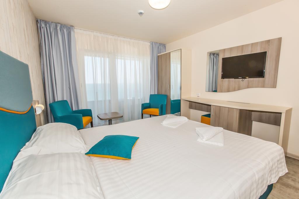 Hotel Riviera ママイア 部屋 写真