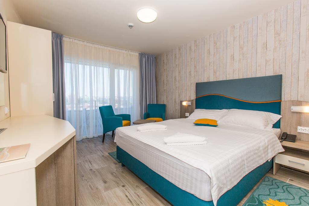Hotel Riviera ママイア 部屋 写真